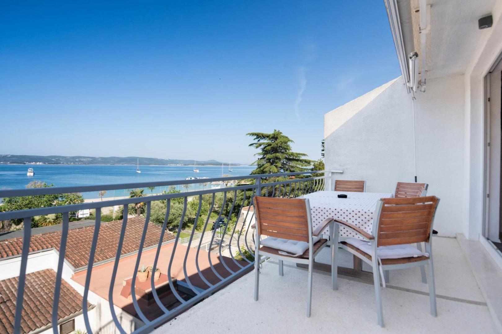 Apartment Rajna Biograd Na Moru Zewnętrze zdjęcie